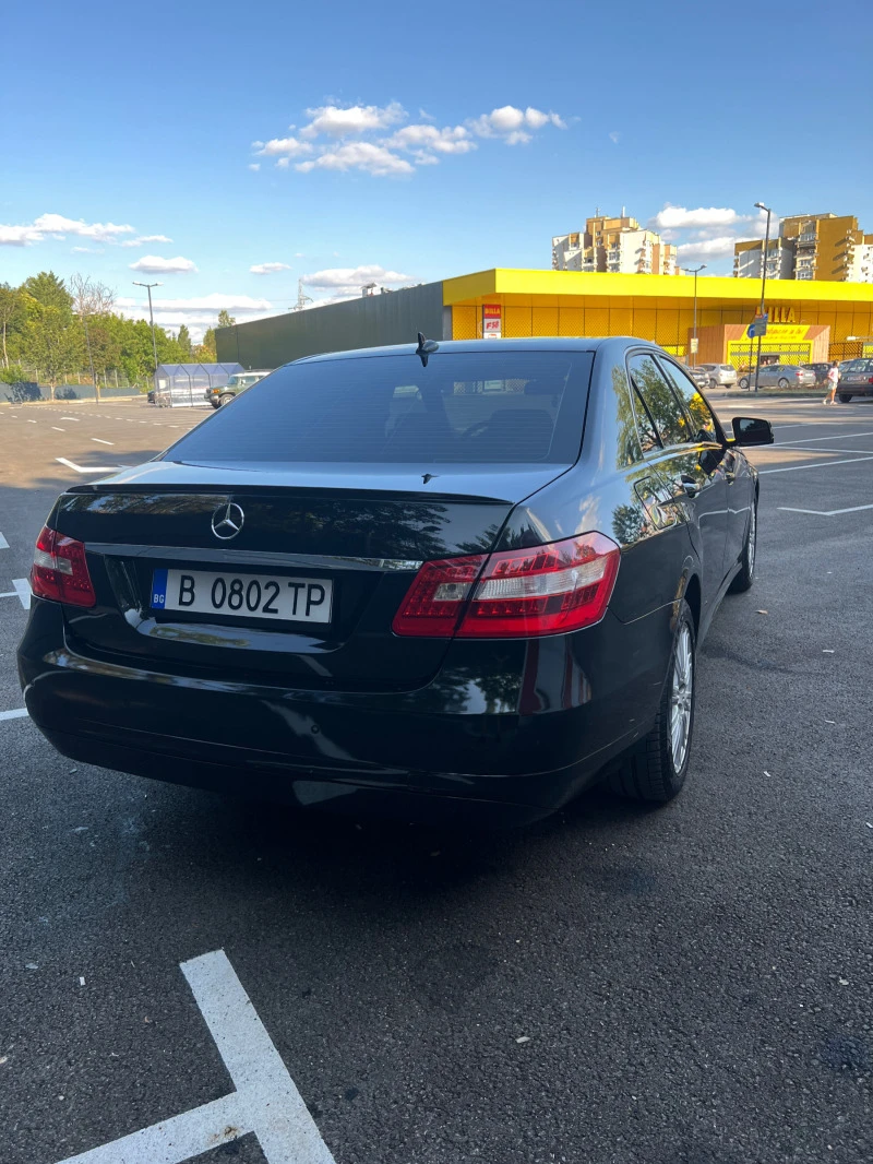 Mercedes-Benz E 250 CDI, снимка 3 - Автомобили и джипове - 47125812