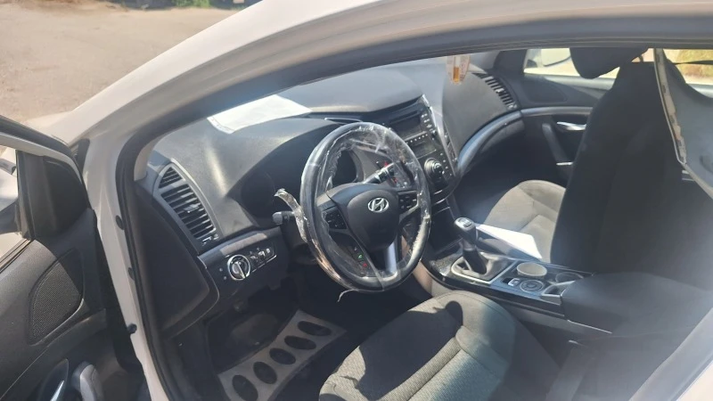 Hyundai I40 1.7 НА ЧАСТИ , снимка 3 - Автомобили и джипове - 46292227