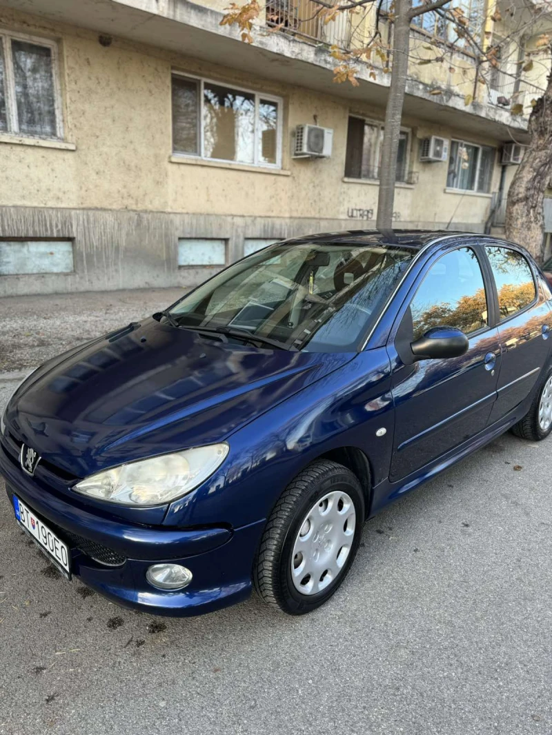 Peugeot 206 1.4, снимка 5 - Автомобили и джипове - 48117123