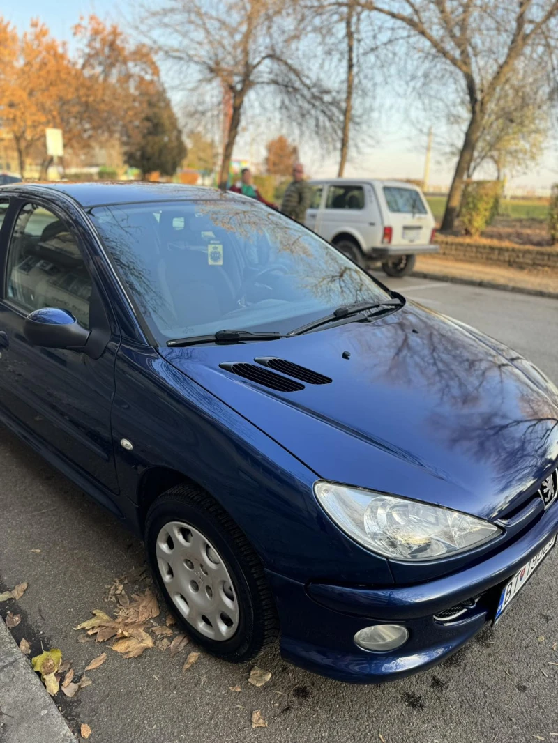 Peugeot 206 1.4, снимка 6 - Автомобили и джипове - 48117123