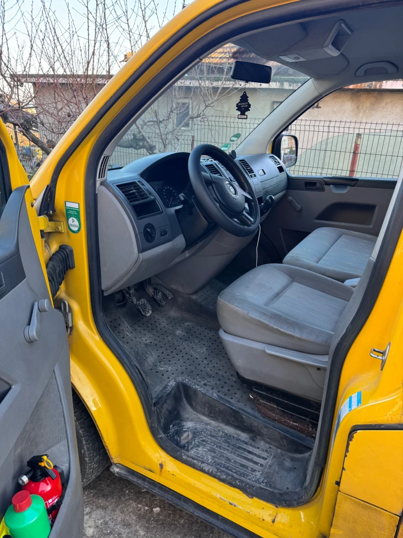 VW Multivan T5, снимка 8 - Автомобили и джипове - 48394240