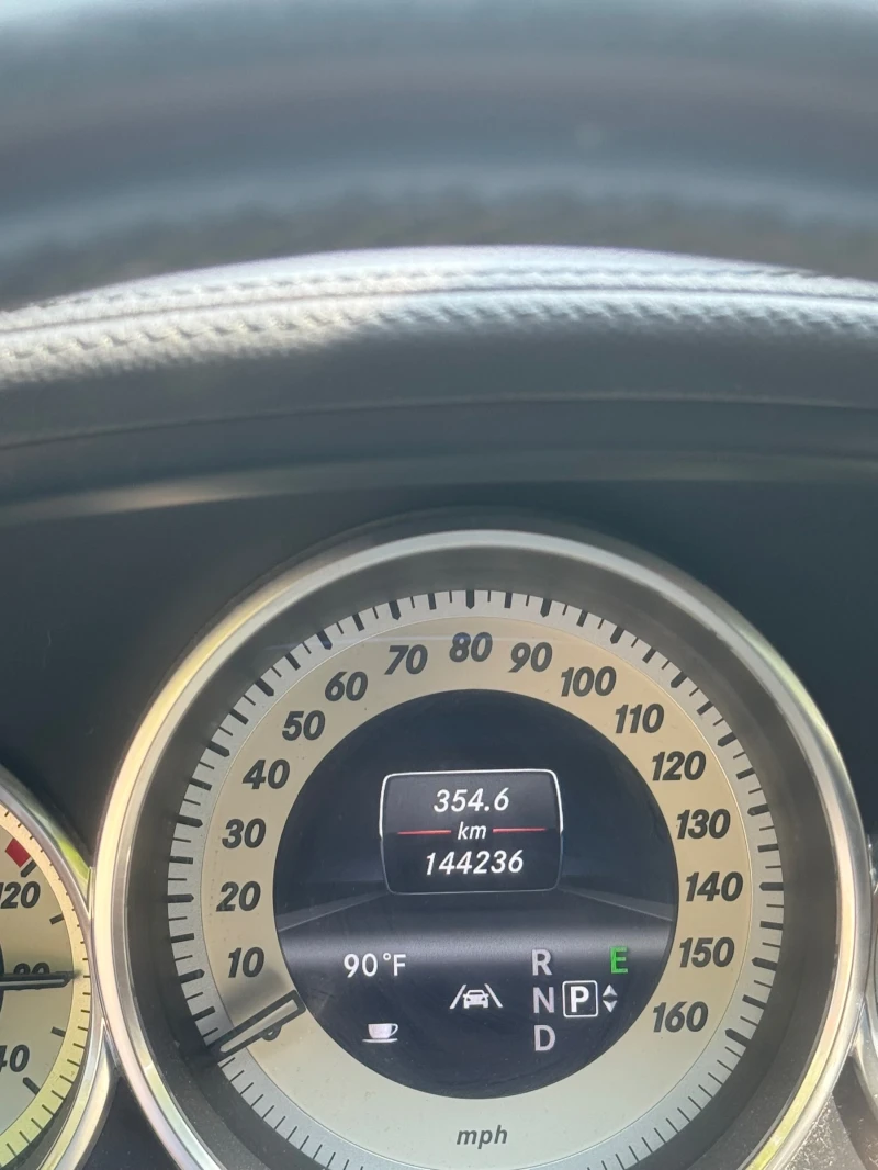 Mercedes-Benz CLS 550, снимка 9 - Автомобили и джипове - 51955107