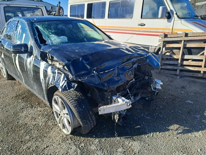 Mercedes-Benz C 220, снимка 5 - Автомобили и джипове - 52884752