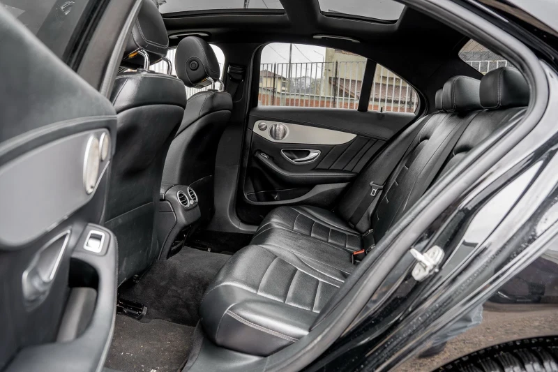 Mercedes-Benz C 220 BlueTEC-AMG-PANORAMA-BURMESTER-AVANTGARDE-ПОДГРЕВ, снимка 17 - Автомобили и джипове - 53092959