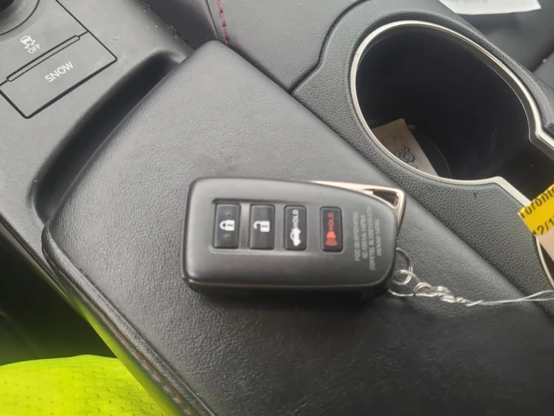 Lexus IS * 300 * CARFAX * БЕЗ ПЪРВОНАЧАЛНА ВНОСКА, снимка 8 - Автомобили и джипове - 53125861