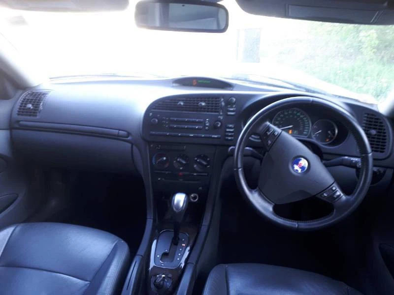 Saab 9-3 1.9TID,Auto,Xenon, снимка 9 - Автомобили и джипове - 21539486