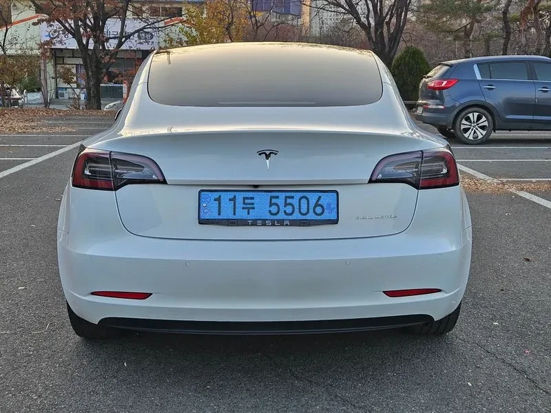 Tesla Model 3 LONG-RANGE AWD, снимка 4 - Автомобили и джипове - 54879806
