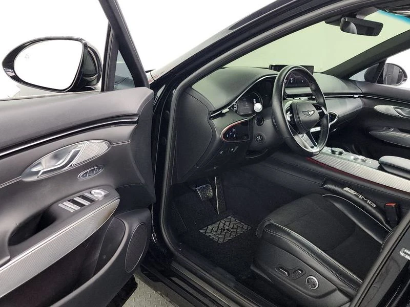 Genesis GV70 2.2 Diesel AWD| 199к.с.| ВКЛ.ТЕХНОТЕСТ, снимка 10 - Автомобили и джипове - 55637955