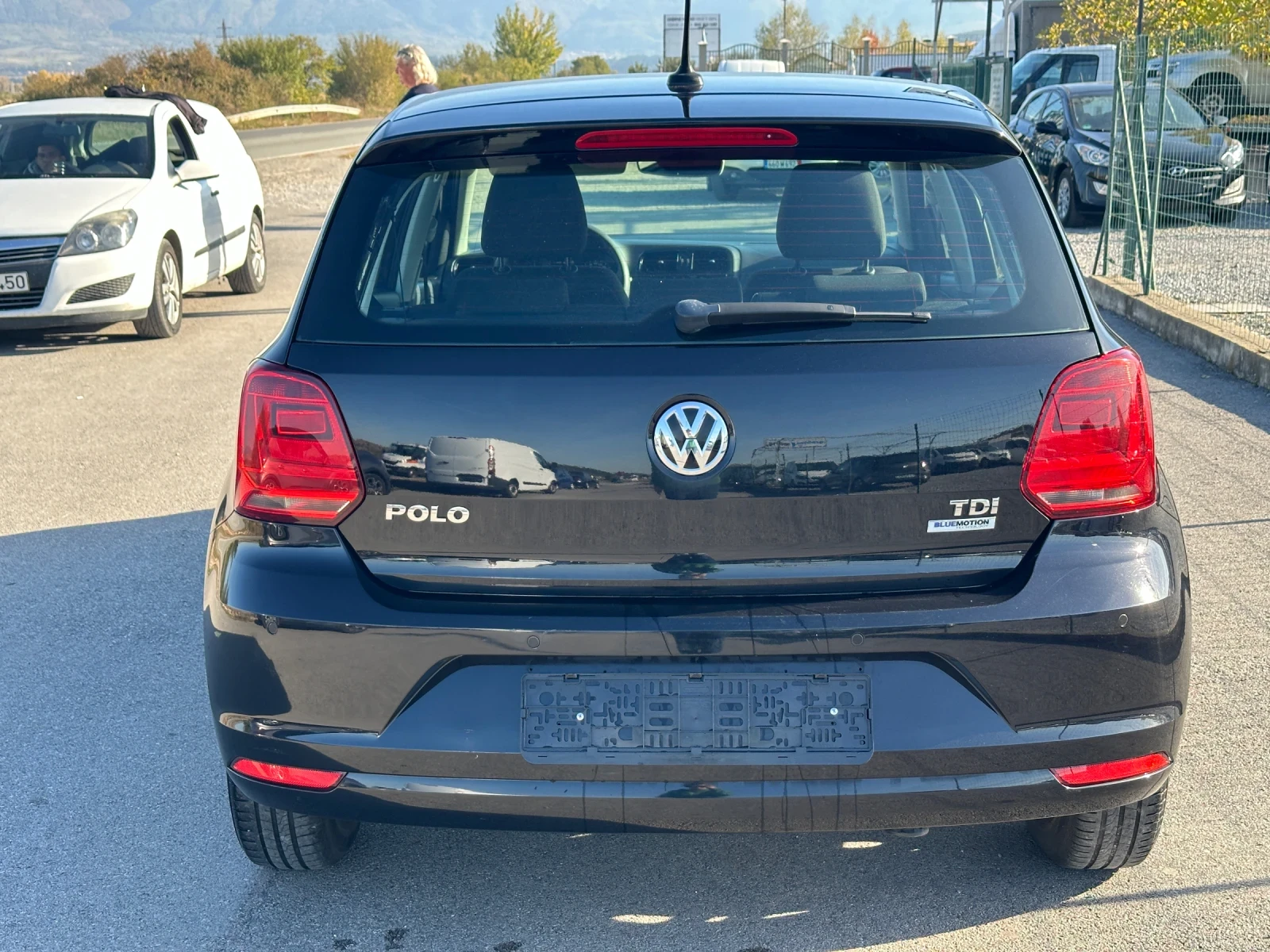 VW Polo 1.4 TDI 75hp Euro 6 - изображение 6