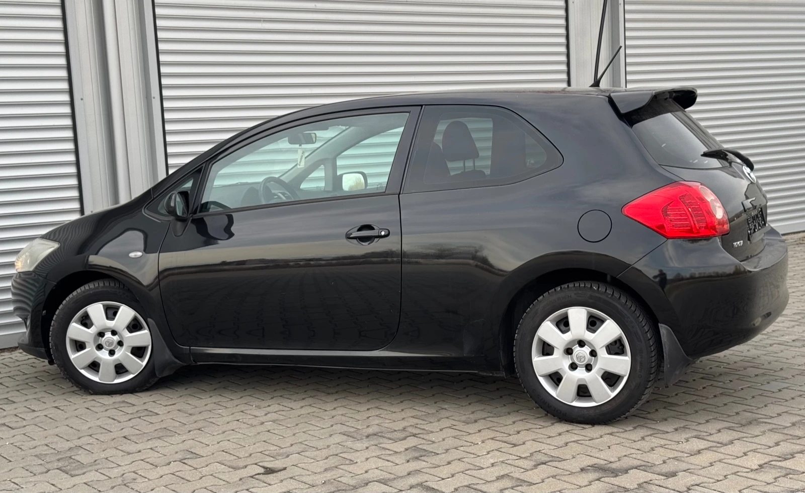 Toyota Auris 1, 4VVT-i 138470км, 97ps, купе, климатрон., мулти, - изображение 3