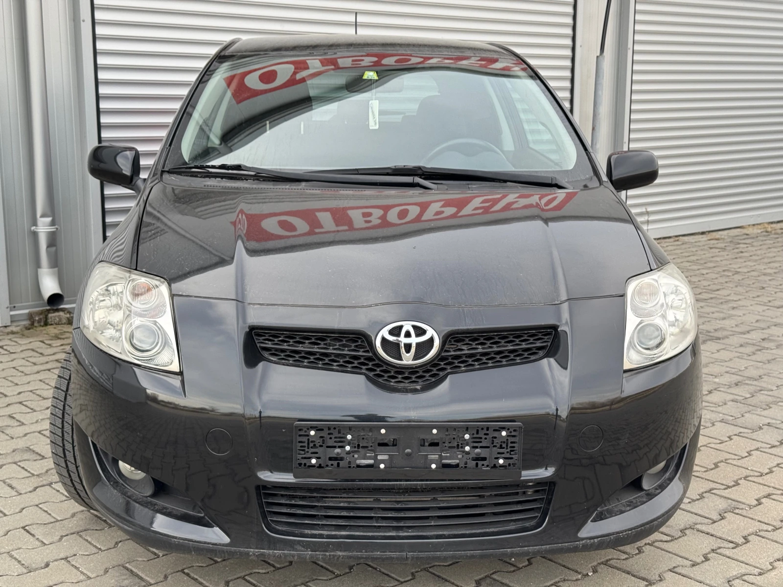 Toyota Auris 1, 4VVT-i 138470км, 97ps, купе, климатрон., мулти, - изображение 2