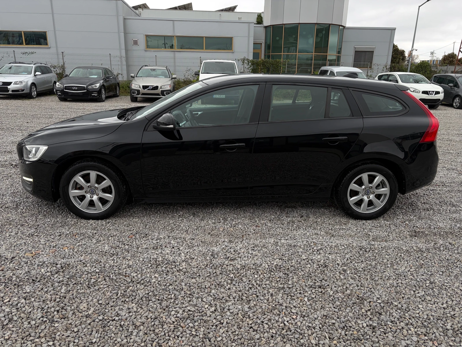 Volvo V60 2.0D3-136k.c. Facelift /179000km./ | Mobile.bg   3