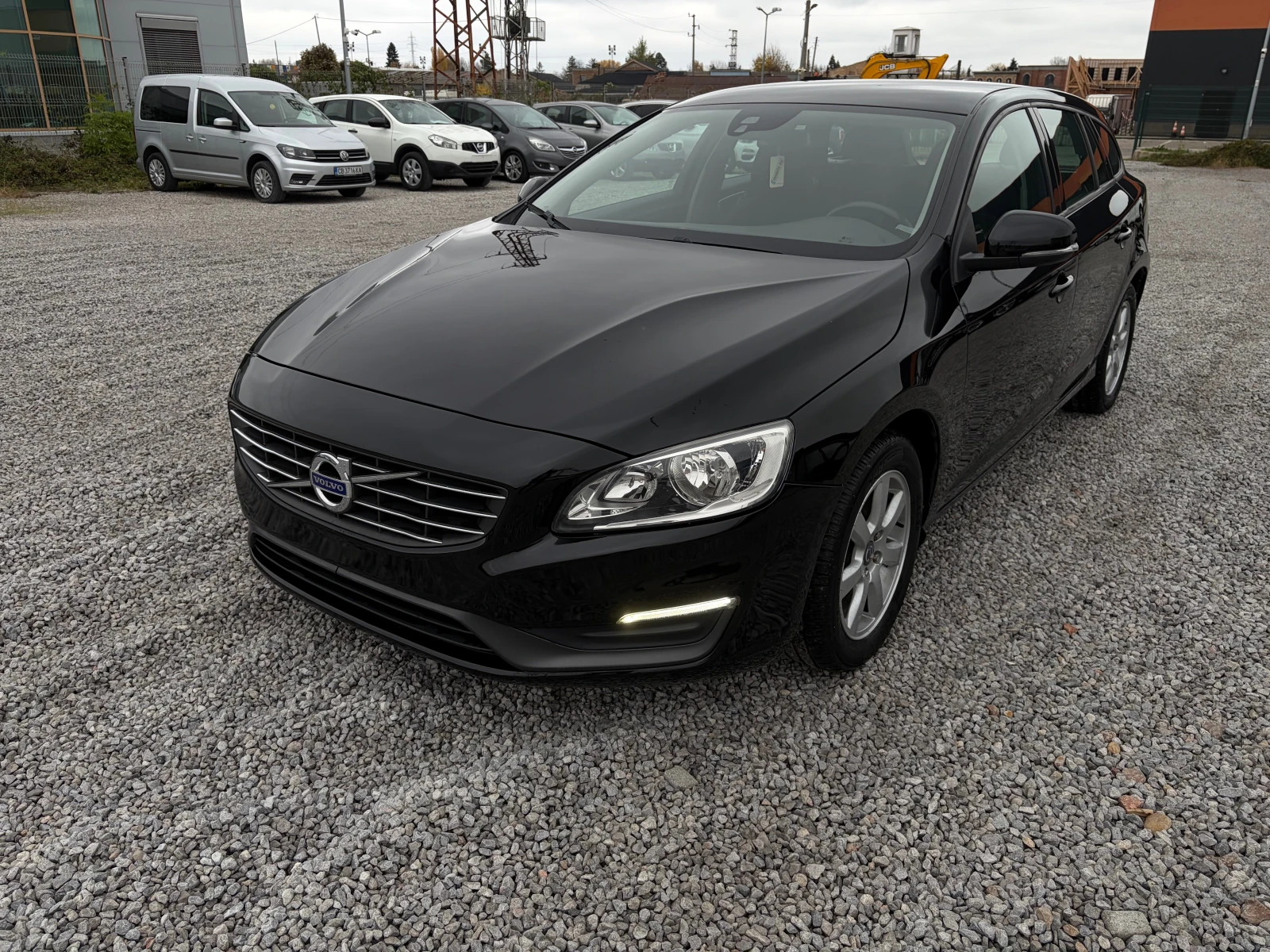 Volvo V60 2.0D3-136k.c. Facelift /179000km./ | Mobile.bg   2