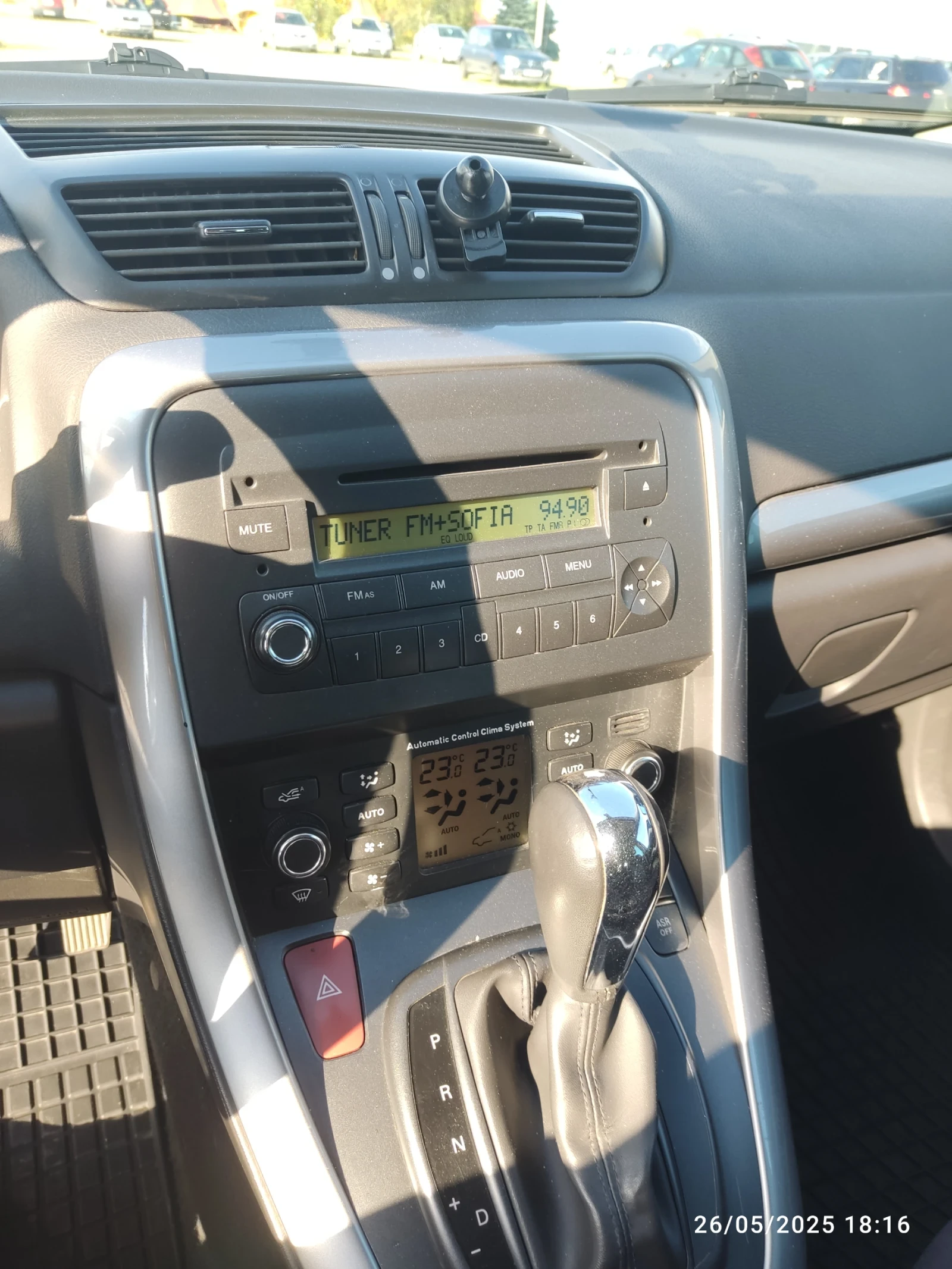 Fiat Croma 2.2 LPG automatic  - изображение 9