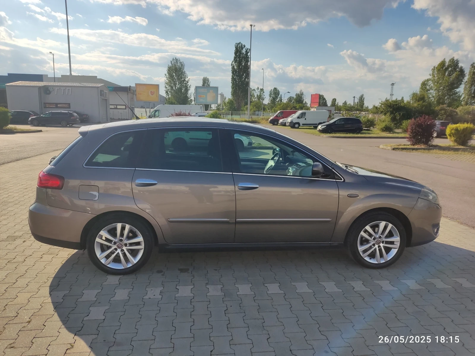 Fiat Croma 2.2 LPG automatic  - изображение 6
