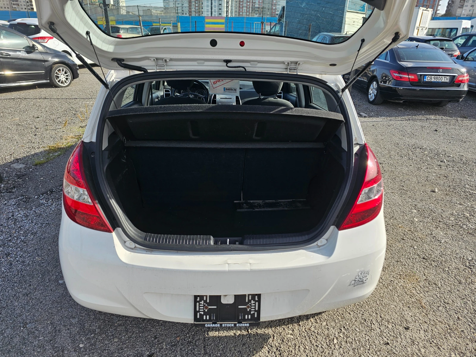 Hyundai I20 1.4i - изображение 5