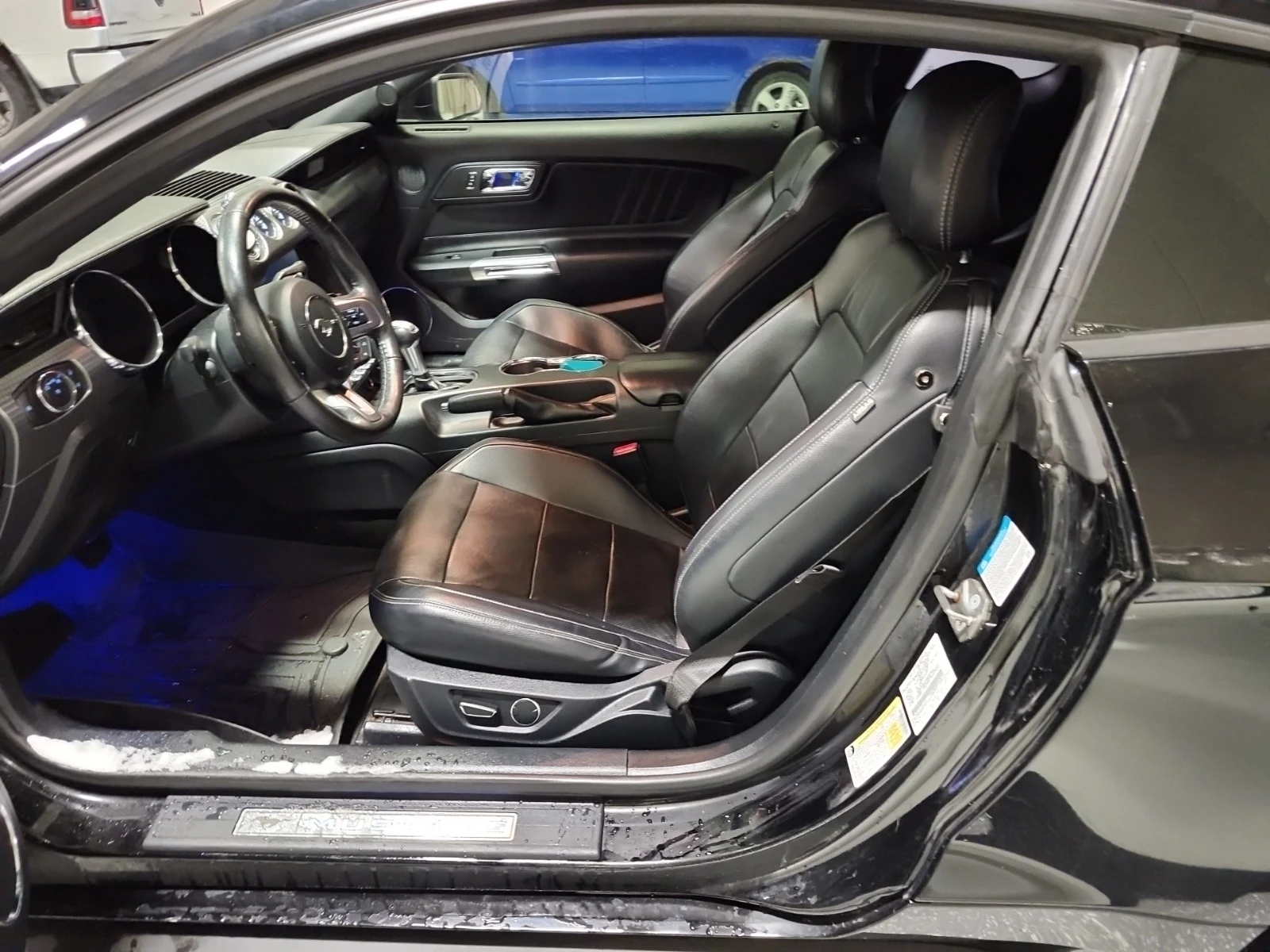 Ford Mustang * CARFAX *    | Mobile.bg   6