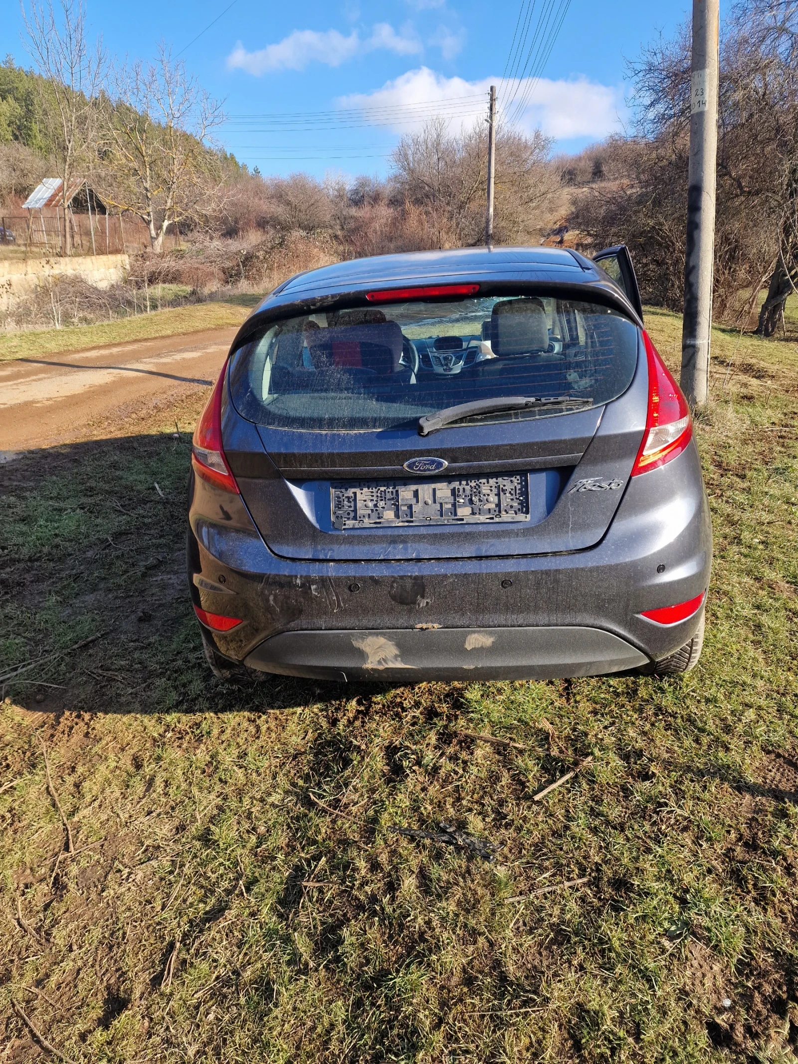 Ford Fiesta MK7 - изображение 2