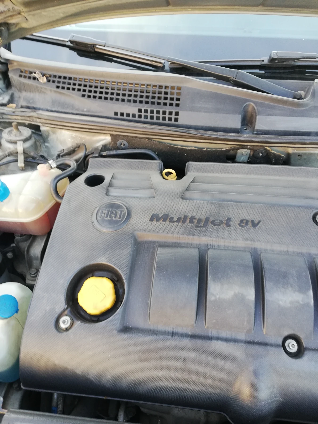 Fiat Stilo 1.9 MULTIJET , снимка 9 - Автомобили и джипове - 53751253