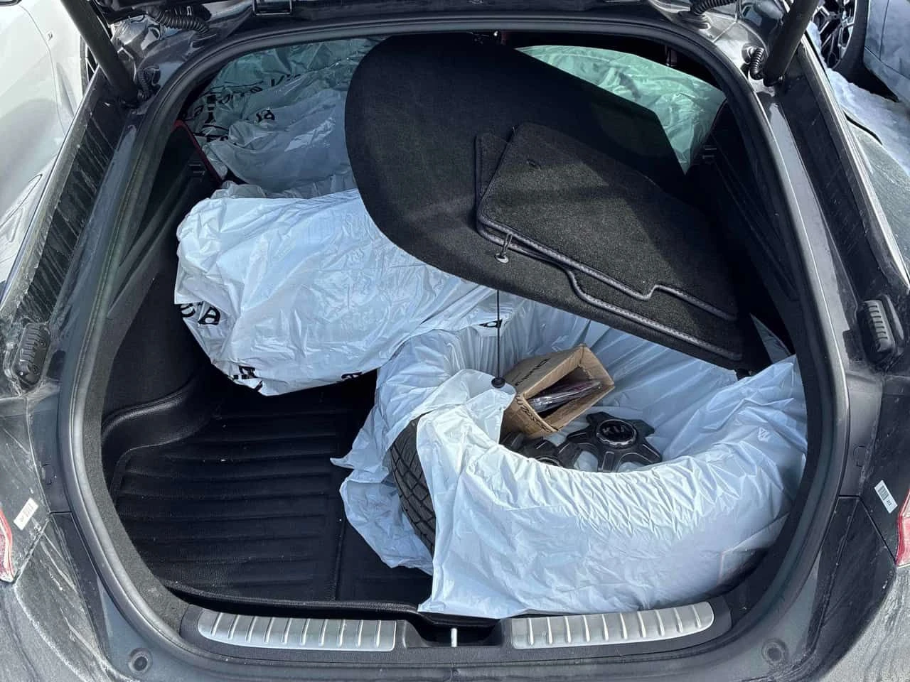 Kia Stinger * AWD * CARFAX * ЦЕНА ДО БГ, снимка 17 - Автомобили и джипове - 53748889