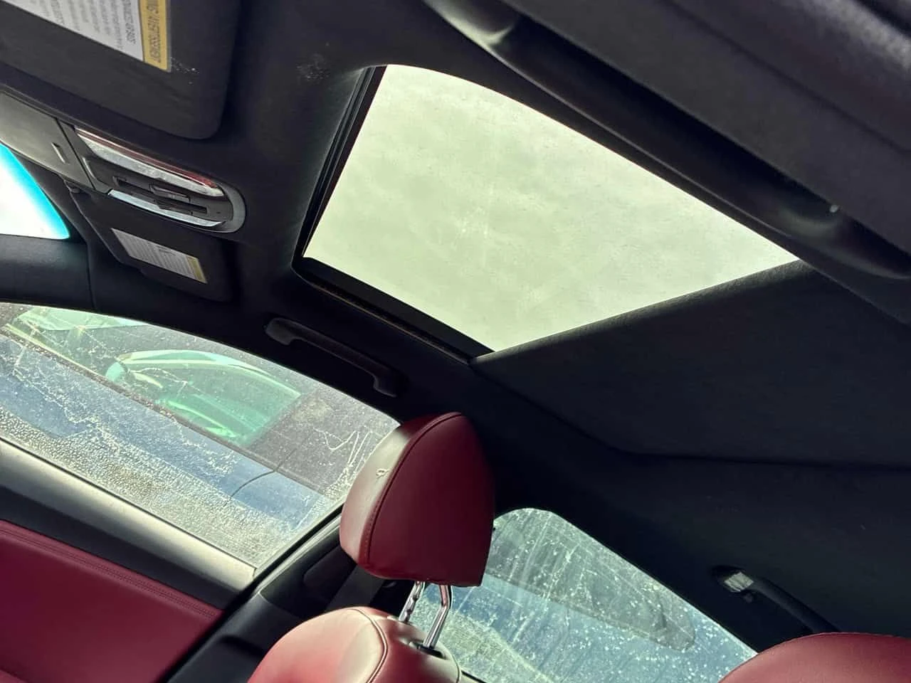 Kia Stinger * AWD * CARFAX * ЦЕНА ДО БГ, снимка 16 - Автомобили и джипове - 53748889