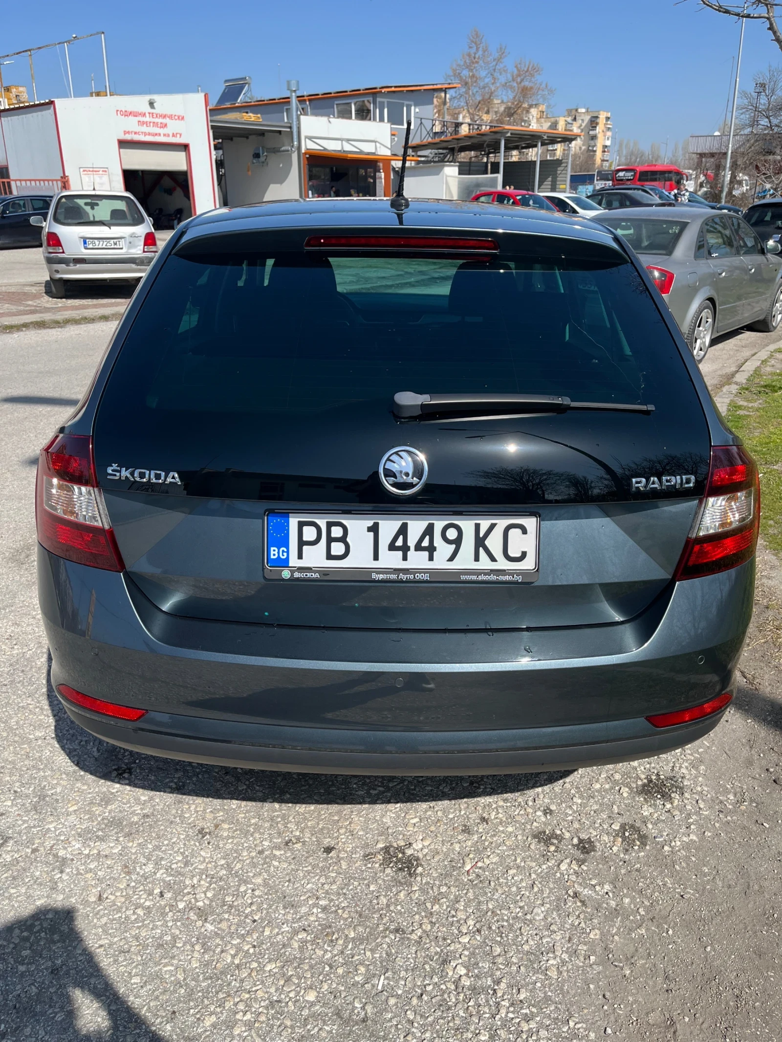 Skoda Rapid, снимка 5 - Автомобили и джипове - 53851672