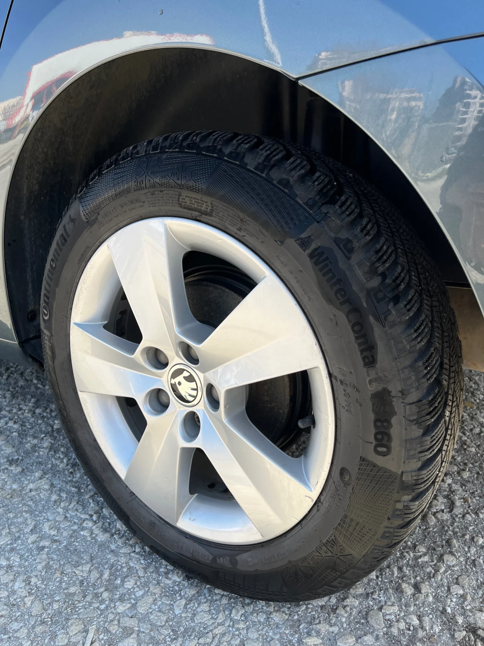 Skoda Rapid, снимка 14 - Автомобили и джипове - 53851672