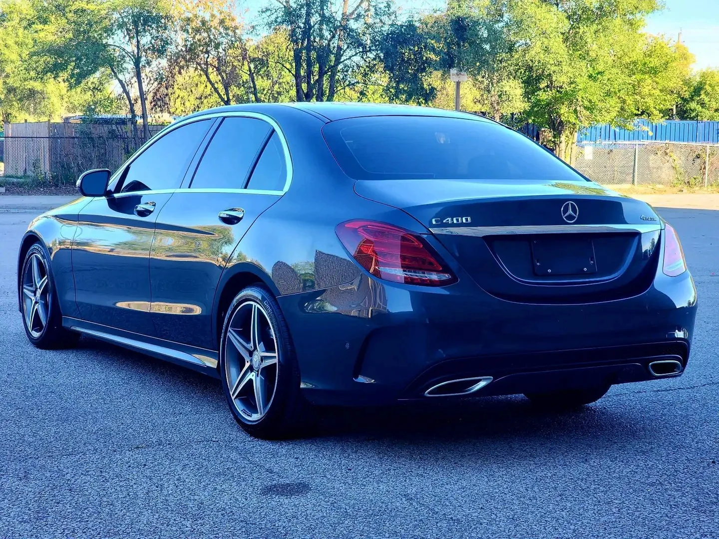 Mercedes-Benz C 400 AMG PACK* 4MATIC* CARFAX* АВТО КРЕДИТ* , снимка 6 - Автомобили и джипове - 54027527