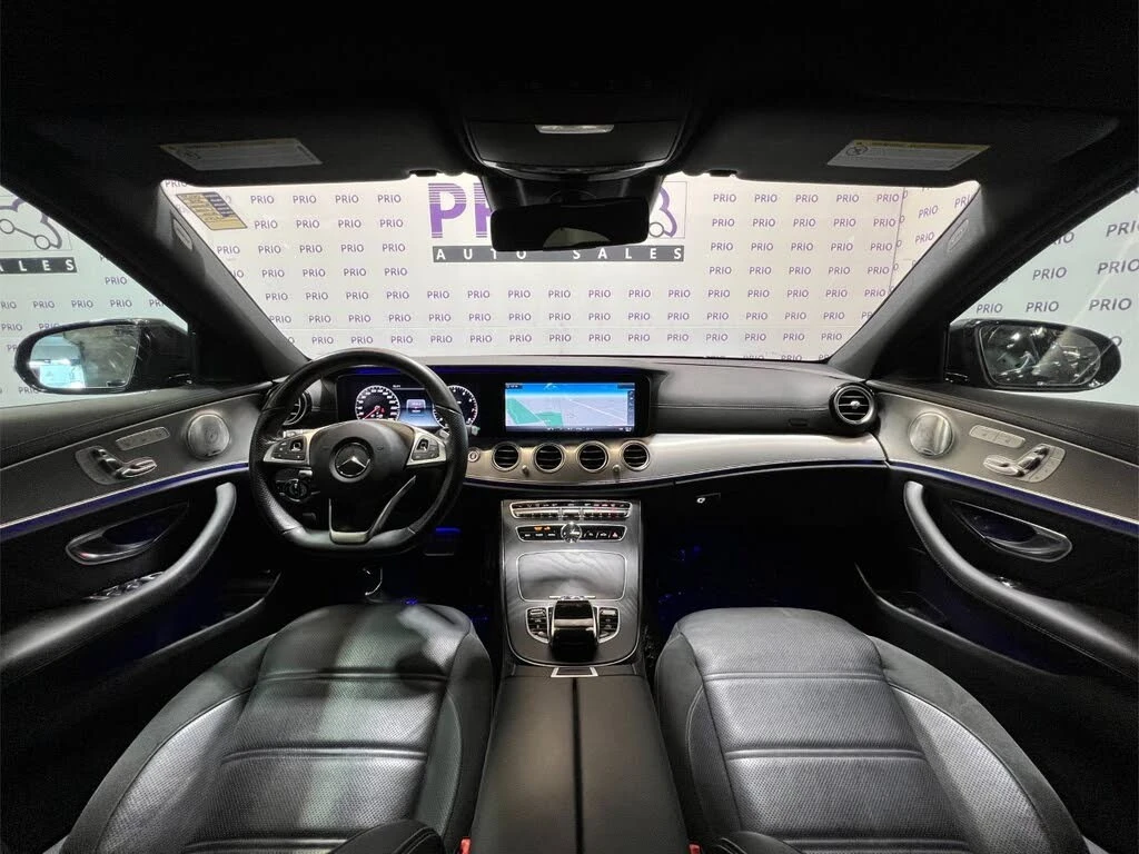 Mercedes-Benz E 43 AMG 4MATIC* АвтоКредит* (ЦЕНА ДО БГ), снимка 9 - Автомобили и джипове - 54057353