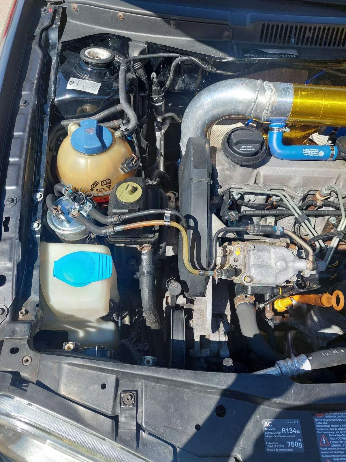 VW Golf, снимка 6 - Автомобили и джипове - 54128718