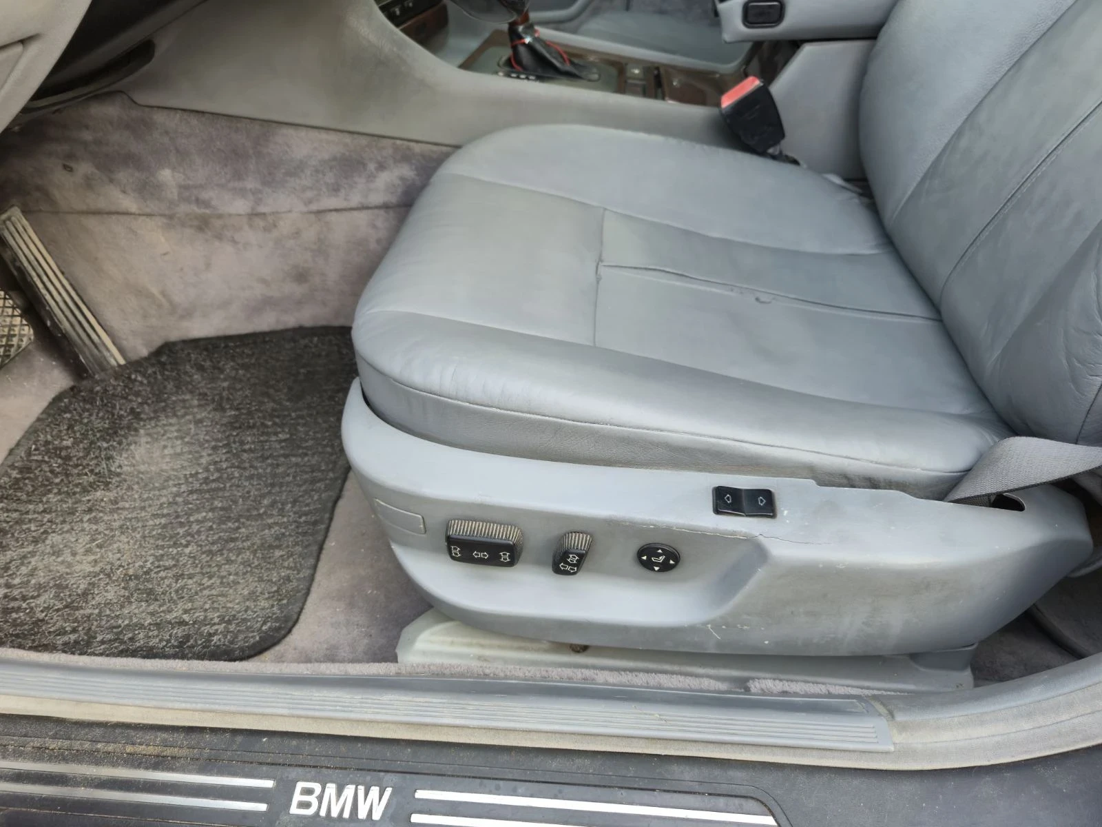 BMW 735, снимка 13 - Автомобили и джипове - 54183643