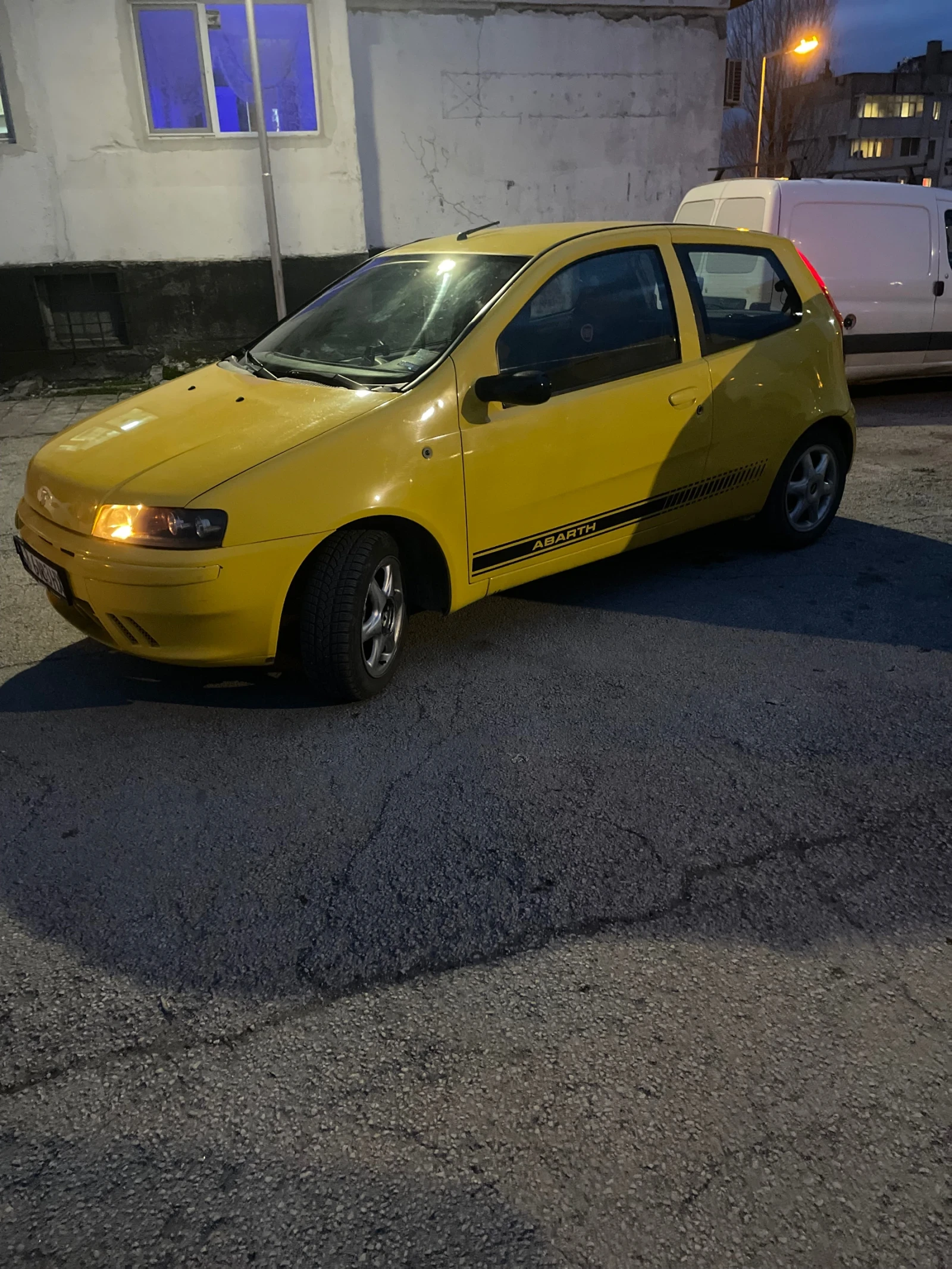 Fiat Punto 1.2, снимка 2 - Автомобили и джипове - 54493055