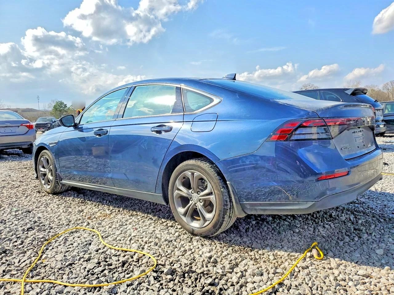 Honda Accord 1.5l Ex* CARFAX* РЕАЛНИ КИЛОМЕТРИ* , снимка 2 - Автомобили и джипове - 54543382