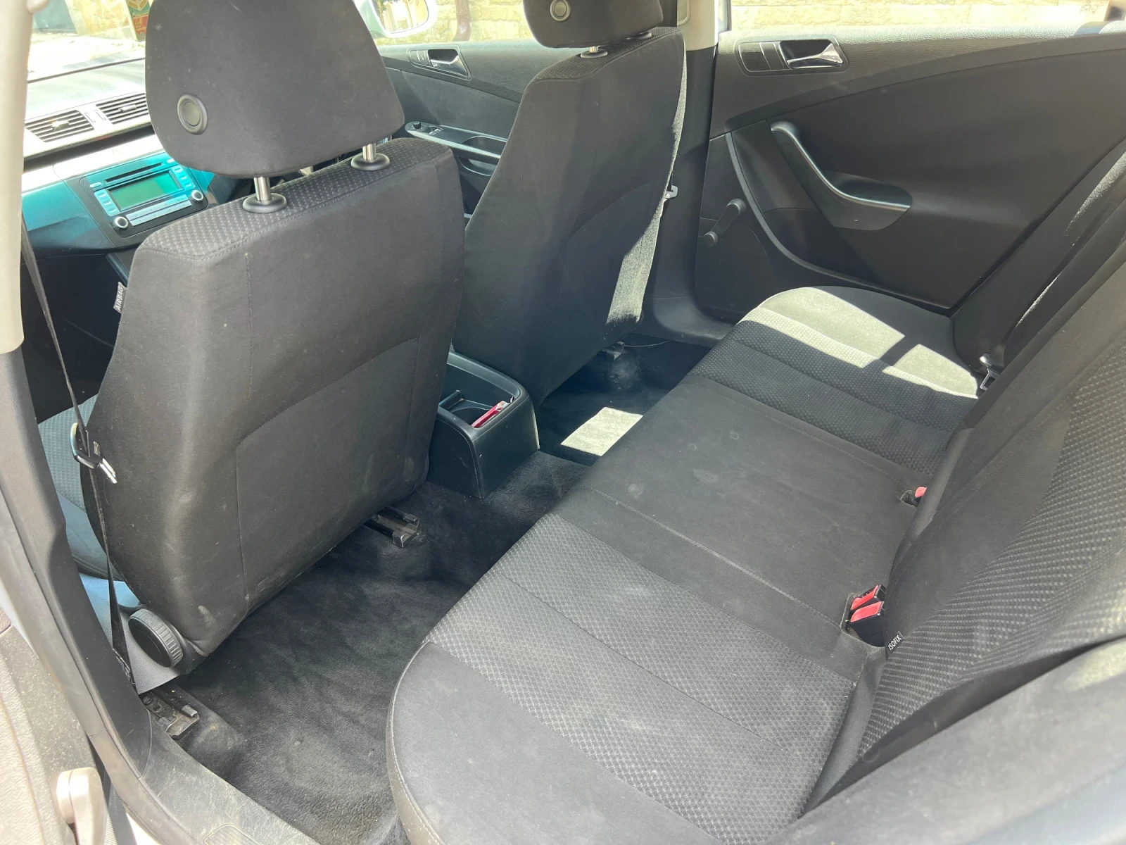 VW Passat B6, снимка 11 - Автомобили и джипове - 54673318