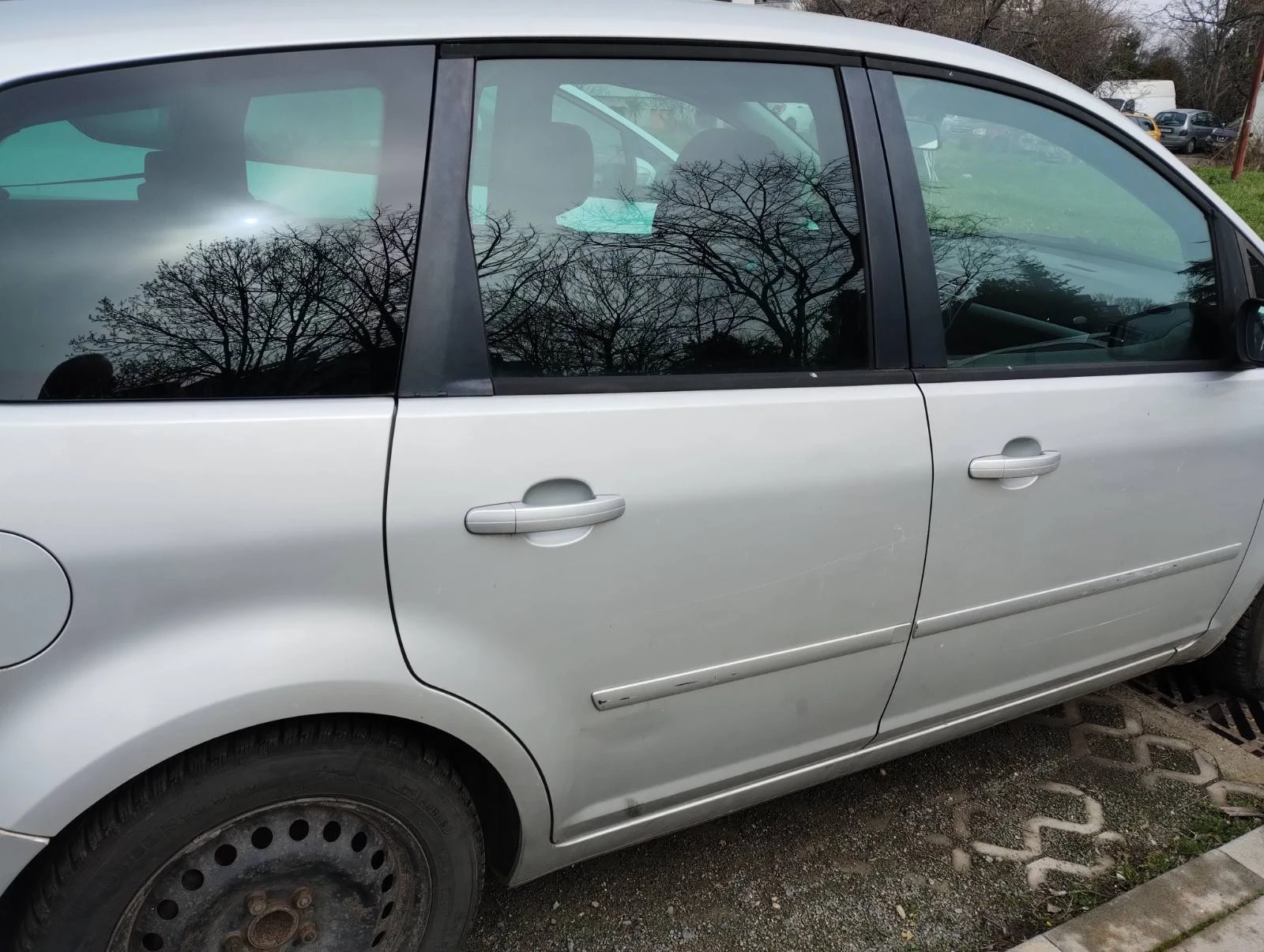 Ford C-max 1.6 TDCi, снимка 6 - Автомобили и джипове - 54683379