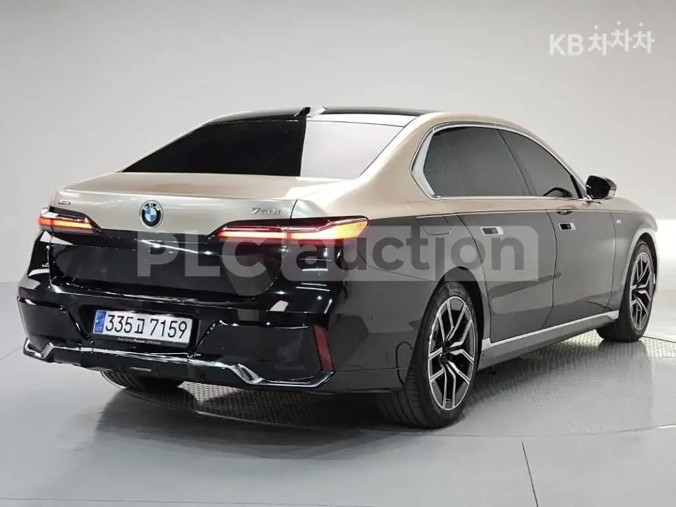 BMW 740 THEATRE SCREEN* MASSAGE* �����* 360* ������ �� ��� | Mobile.bg � ����������� 4