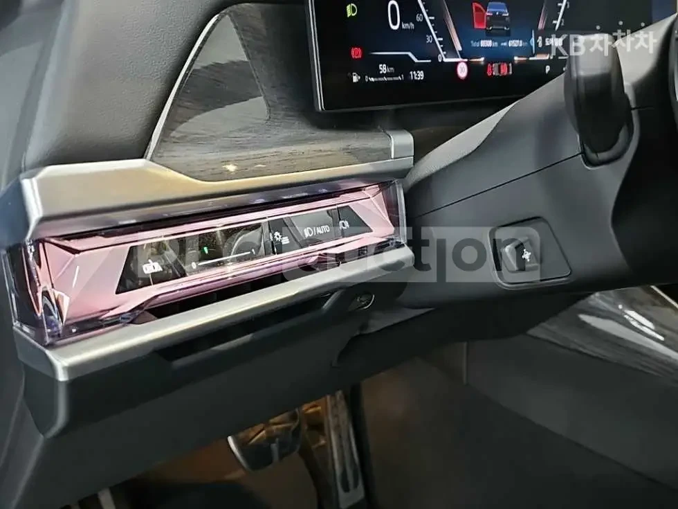 BMW 740 THEATRE SCREEN* MASSAGE* �����* 360* ������ �� ��� | Mobile.bg � ����������� 8