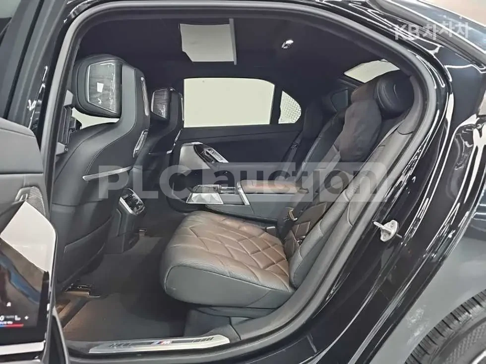 BMW 740 THEATRE SCREEN* MASSAGE* �����* 360* ������ �� ��� | Mobile.bg � ����������� 13
