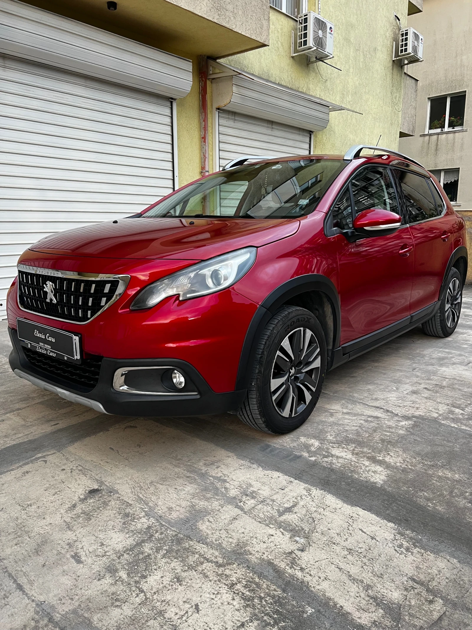 Peugeot 2008 Facelift 1.6 Blue HDI , снимка 2 - Автомобили и джипове - 54940602