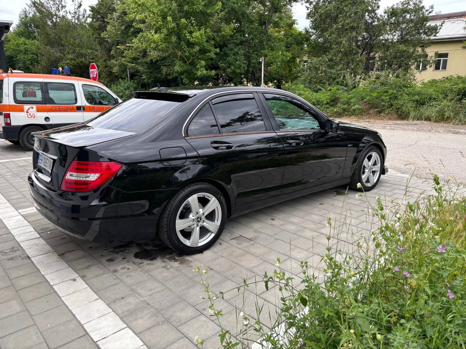 Mercedes-Benz C 200, снимка 5 - Автомобили и джипове - 55046338
