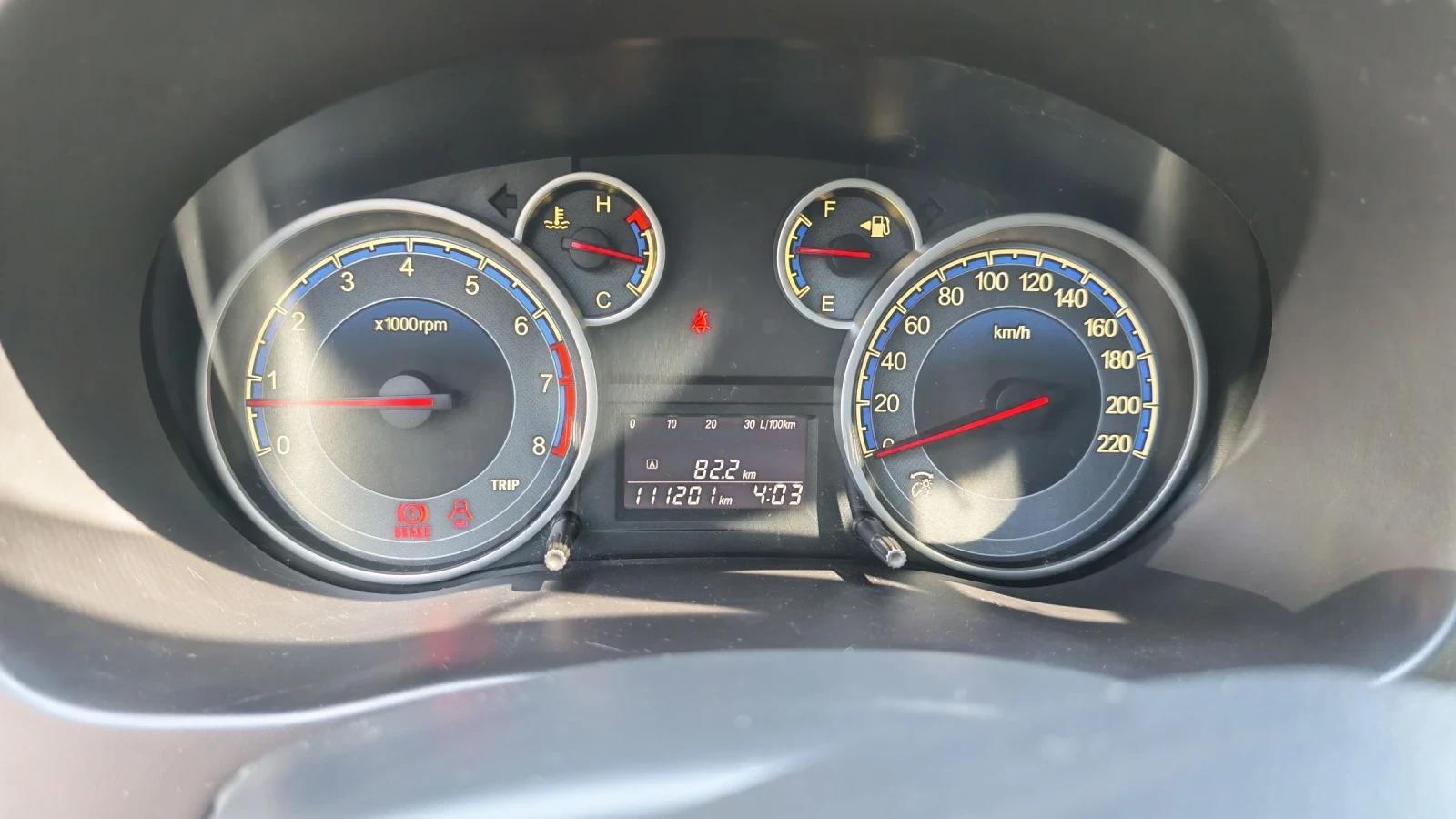 Suzuki SX4 1.6 VVT AWD, снимка 13 - Автомобили и джипове - 55080407
