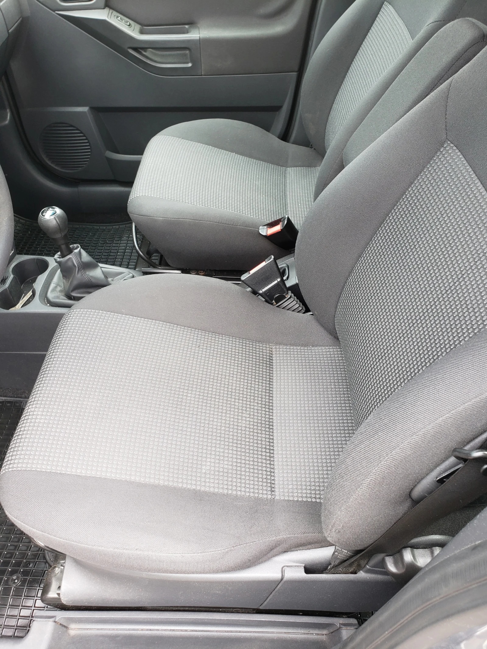 Opel Meriva 1.3 CDTI, снимка 9 - Автомобили и джипове - 55152395