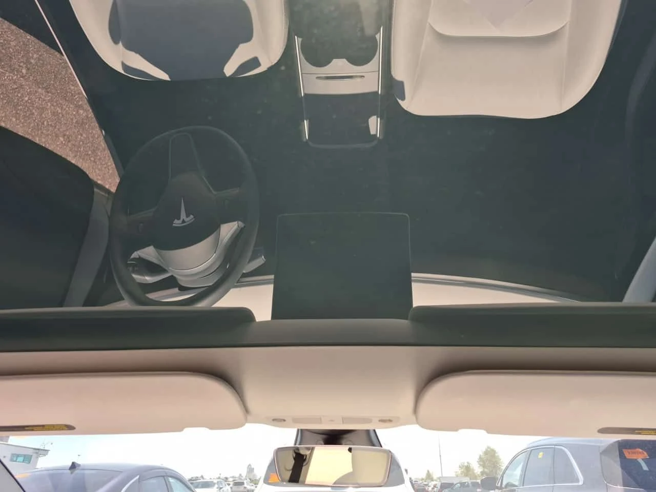 Tesla Model 3 LONG RANGE| PANO| ПАМЕТ| ПОДГРЕВИ| АВТОПИЛОТ| , снимка 13 - Автомобили и джипове - 55325419