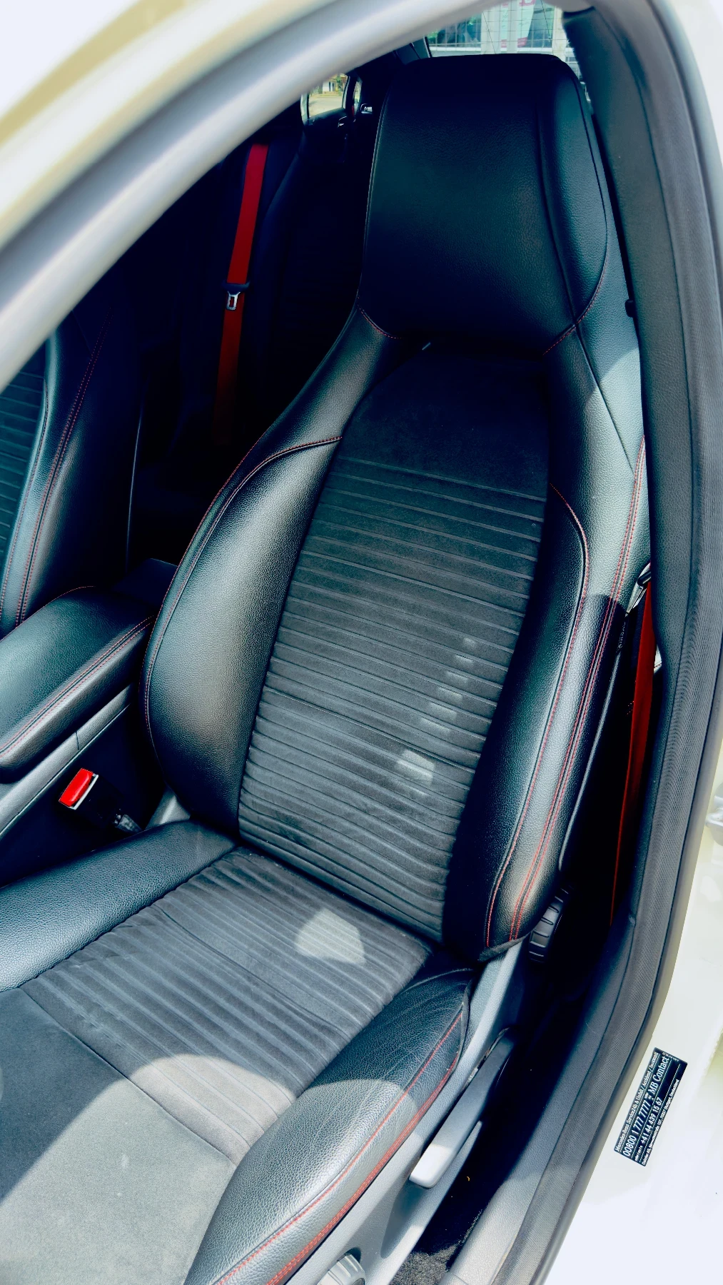 Mercedes-Benz A 250 AMG LINE 4MATIC SPORT, снимка 8 - Автомобили и джипове - 55338627