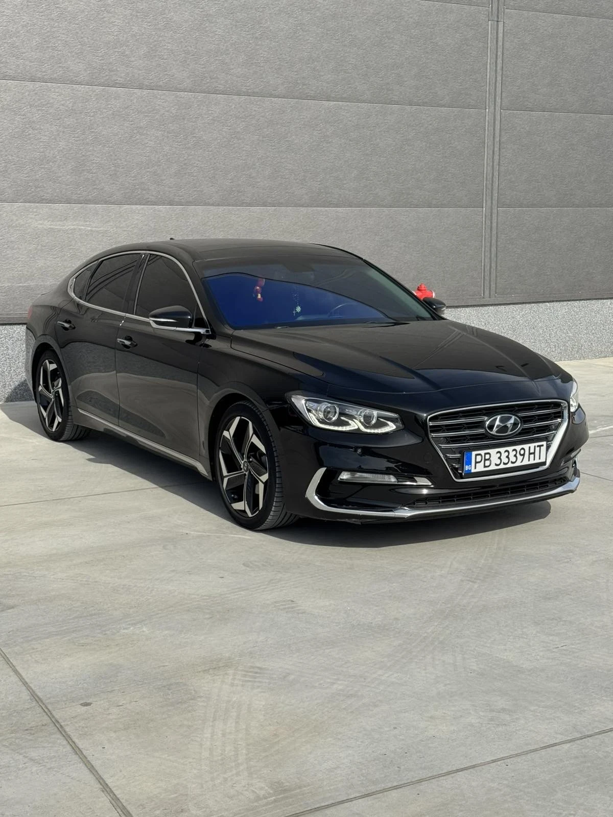 Hyundai Grandeur 3.0LPG, снимка 2 - Автомобили и джипове - 55348677