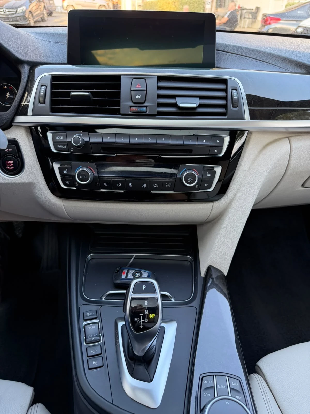 BMW 440 xDrive M-Pack, снимка 8 - Автомобили и джипове - 55594252