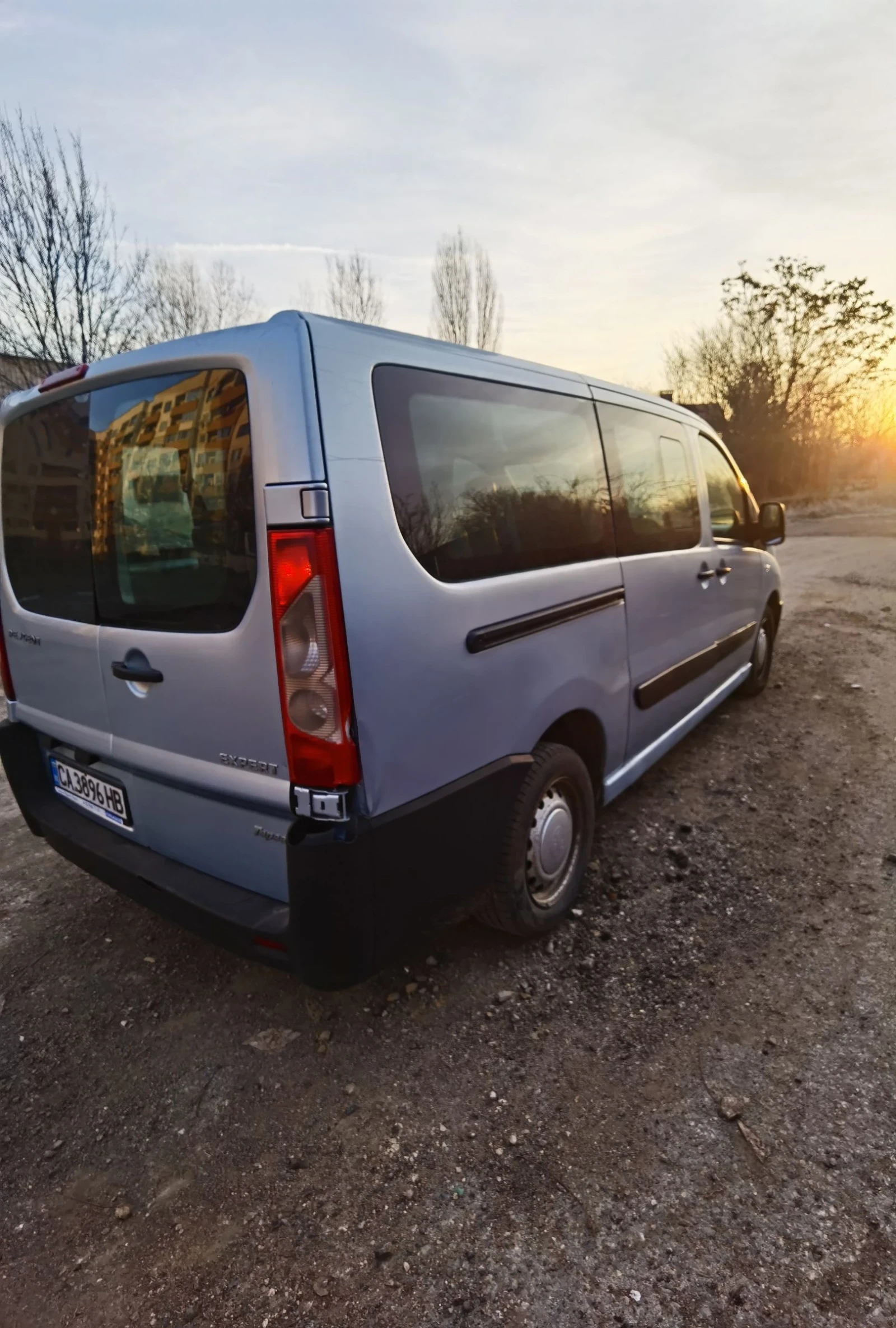 Peugeot Expert, снимка 4 - Автомобили и джипове - 55845537