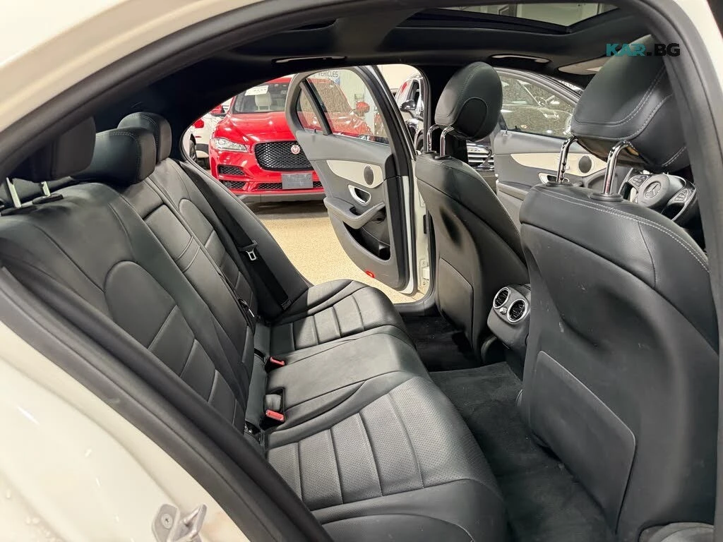 Mercedes-Benz C 300 Pano * Memory * АвтоКредит * (ЦЕНА ДО БГ), снимка 6 - Автомобили и джипове - 56106096