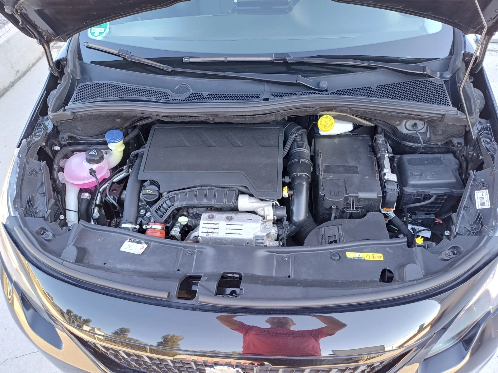 Peugeot 2008 1.2 Turbo GTLine 131hp, снимка 14 - Автомобили и джипове - 56127810