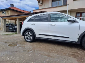 Kia Niro - 24000 € / 46939.92 лв. - 32648830 2